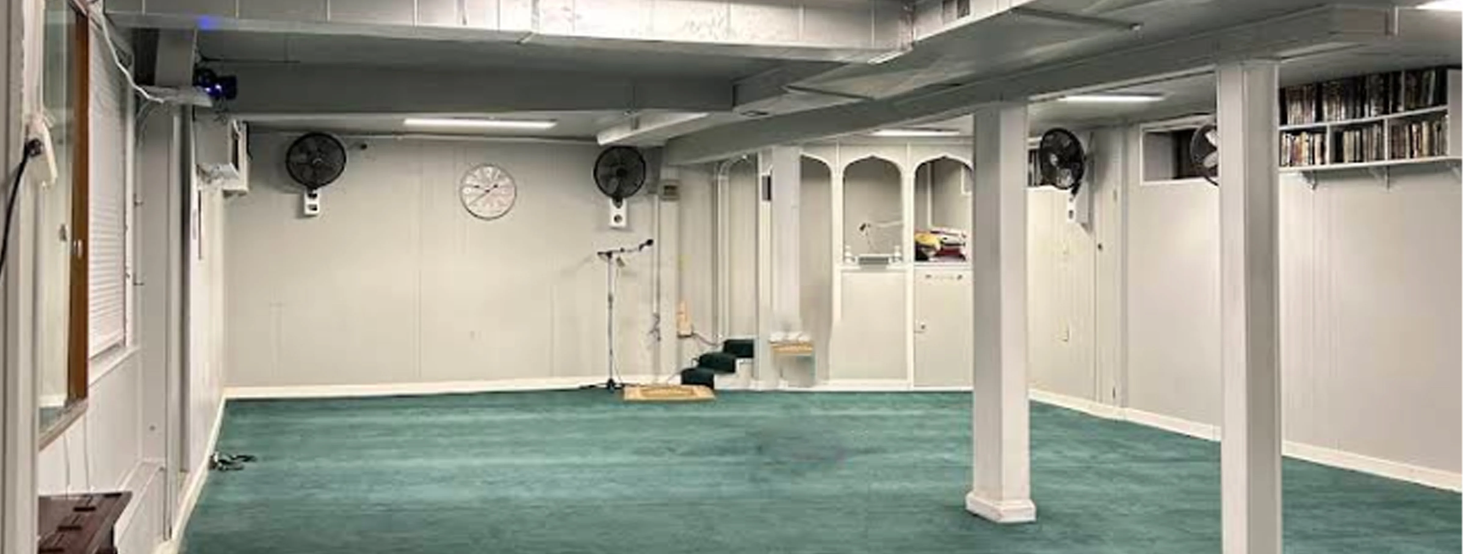 Exterior view of Masjid Jamiul Muslimeen Seattle building